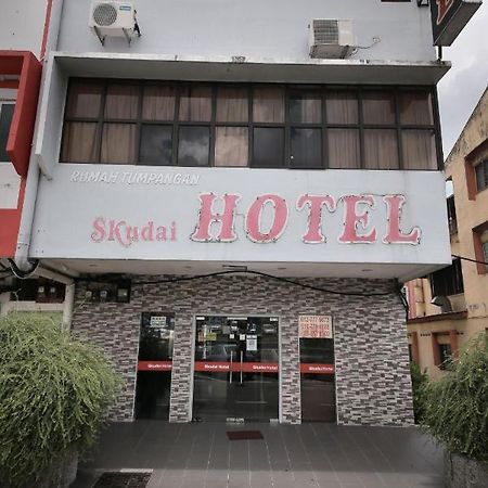 Skudai Hotel Exteriör bild