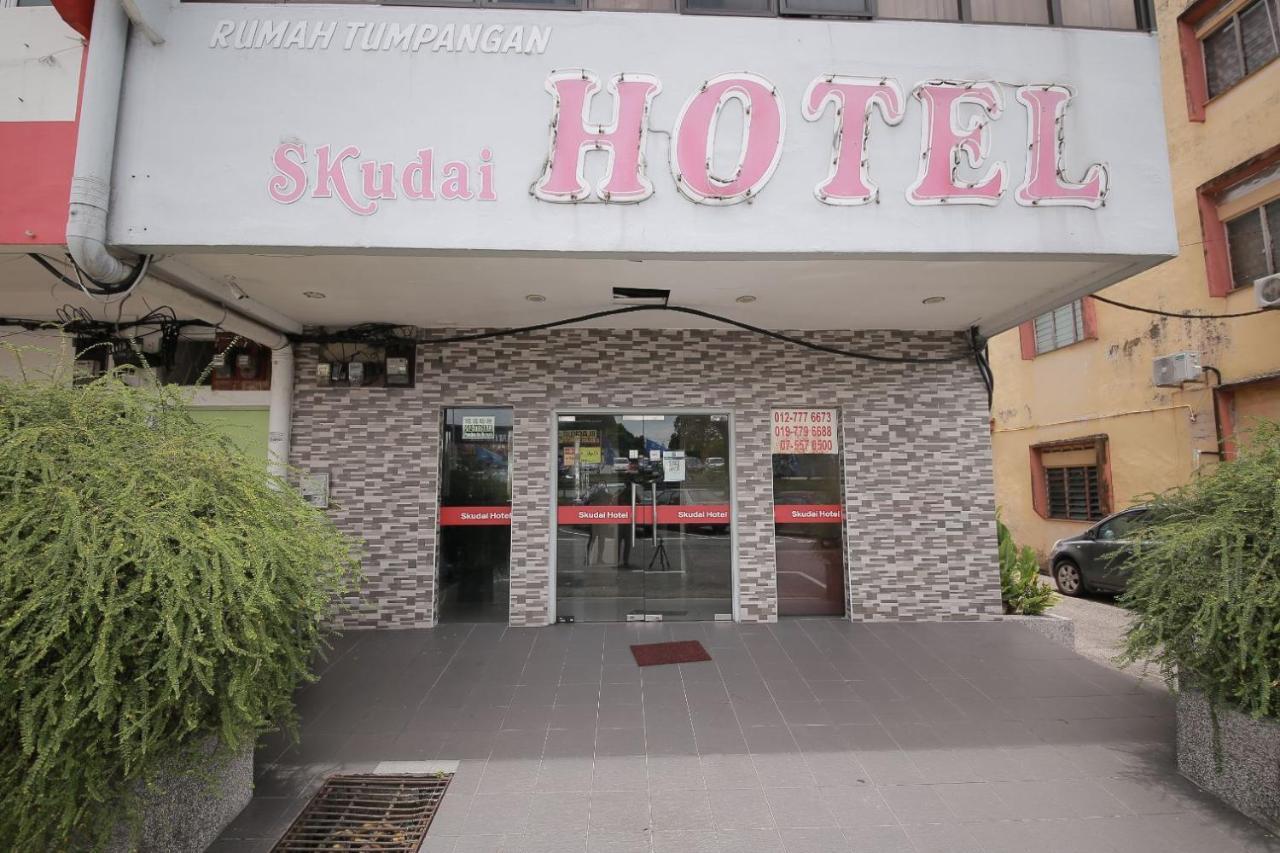 Skudai Hotel Exteriör bild